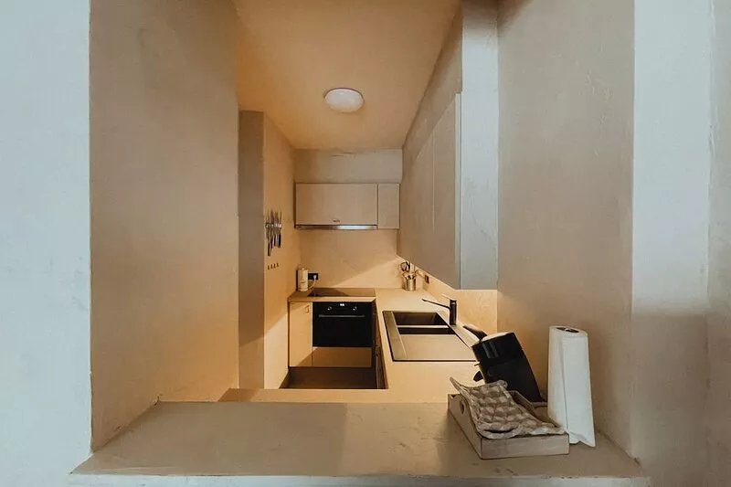 Stunning apartment downtown 300m from the beach
