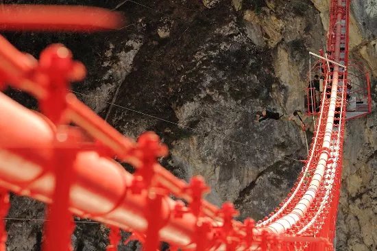 Bungy Niouc