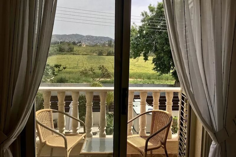 Villa with Car Available, close to Coral Bay. Private Pool Stunning Views