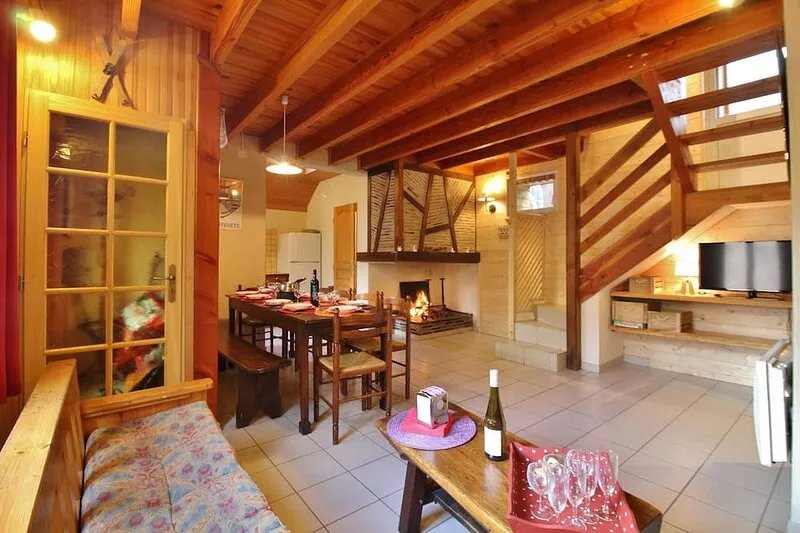Chalet CAUTERETS, 10 people, 5 bedrooms (Site: "les Hauts de Cauterets")