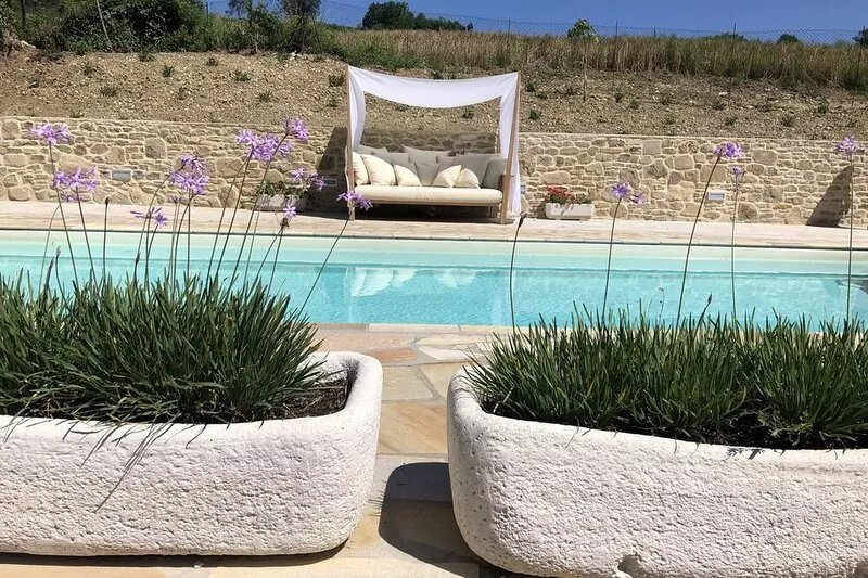Authentic detached villa with swimming pool 25 km drive from the sea