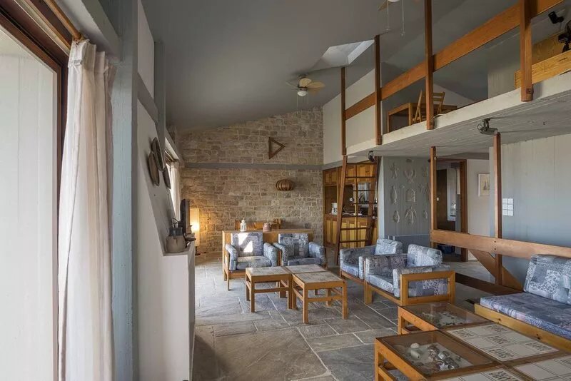 An architect's masonry house,Anavyssos, Attica, with view to Aghios Nikolaos be