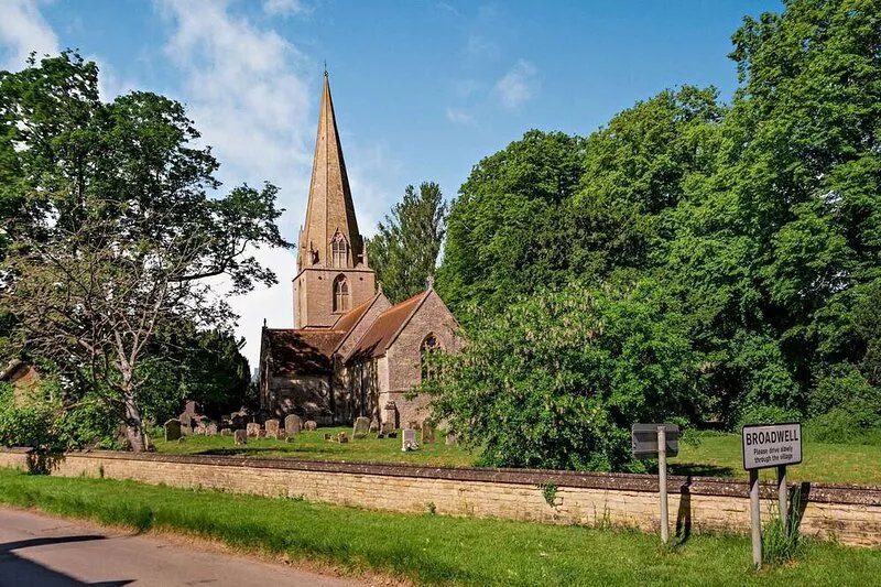 Spacious converted barn holiday accommodation in the Cotswolds - Bunt Barn