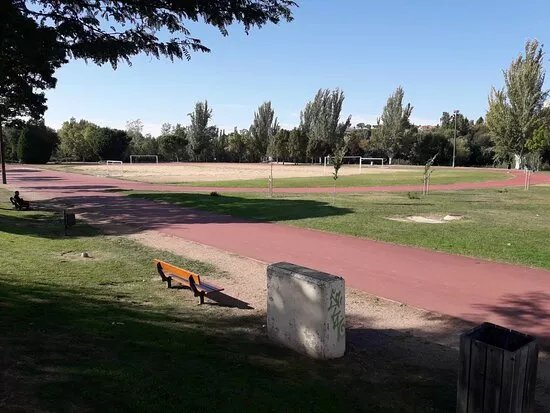 Pista Atletismo Puente Romano Salamanca