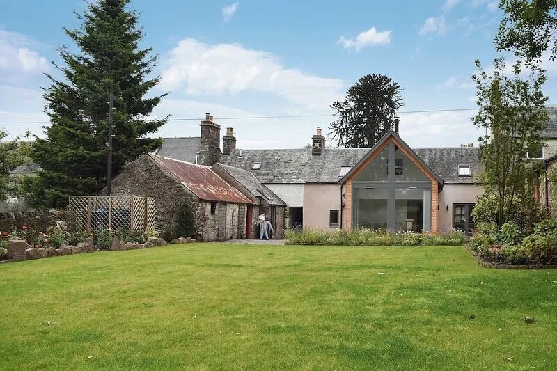 3 bedroom accommodation in Muthill, near Crieff