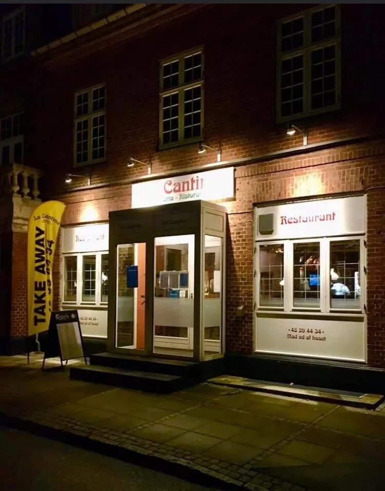 La Cantina