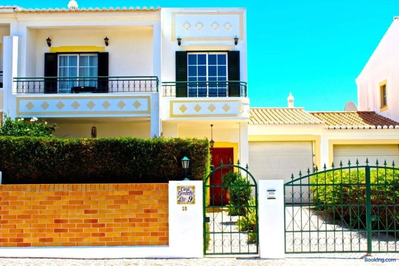 Bella & Gordinho Guesthouse