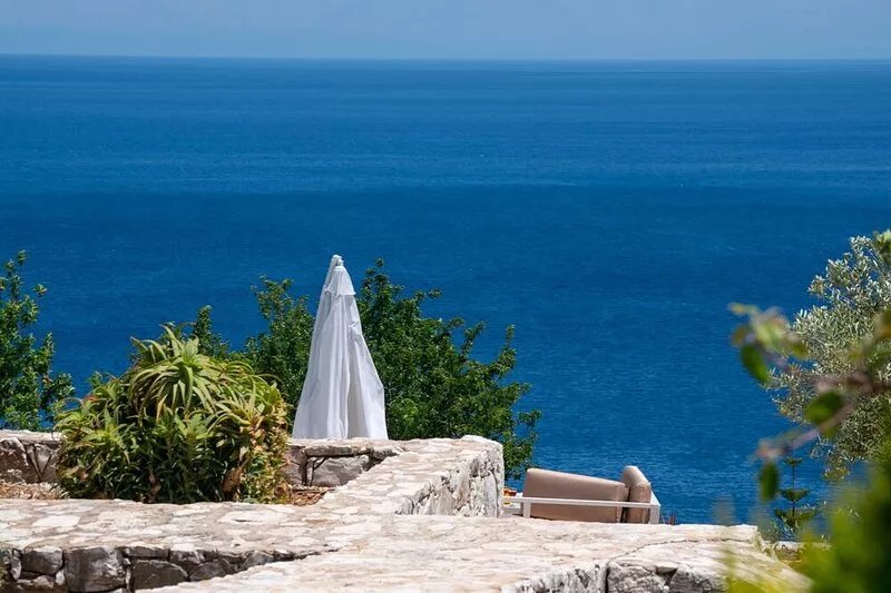 6 bedroom Villa Kandia with private pool and stunning sea views