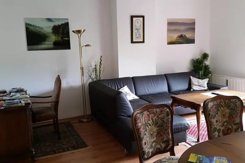 Ferienwohnung für 2-4 Personen, 100 m² - 2 getrennte Schlafzimmer