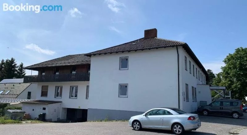 Arama Monteurzimmer