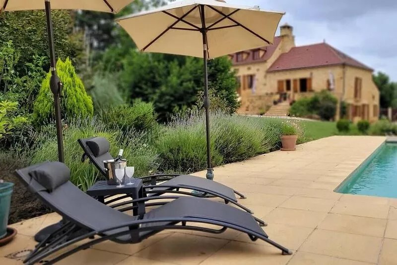 LA BALADE AU BOIS luxury gîte in Périgord noir