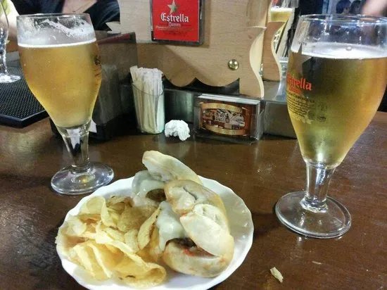La Bodeguilla Bar