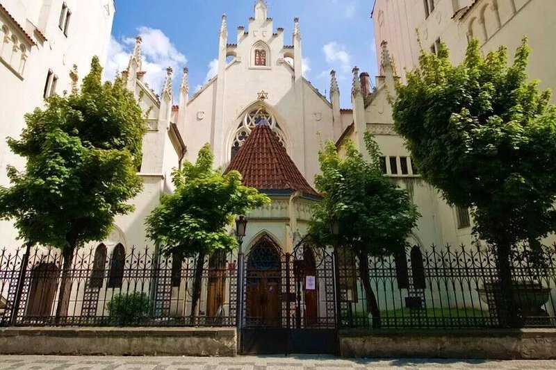 Luxurious apartment with a great view in the heart of Prague