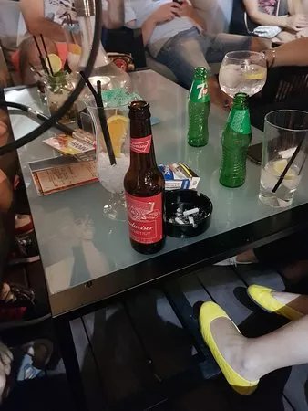 Almas Lounge