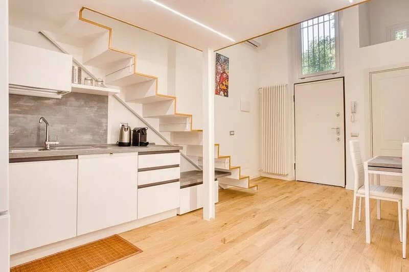 Walk to Navigli - 2 Bedrooms Apt