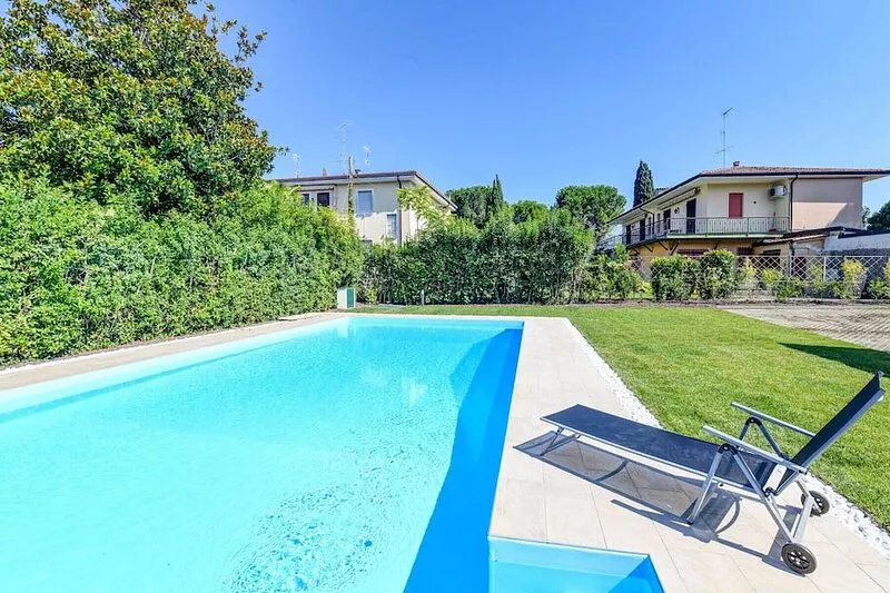 villa sole: with private pool near to the beach