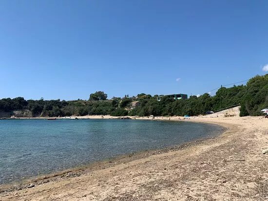 Paralia Vromoneri
