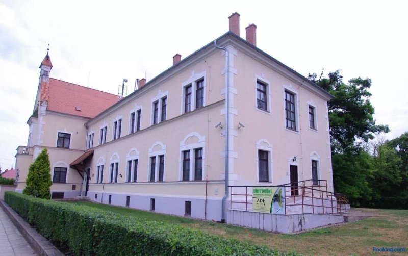 Koleje Zamecek