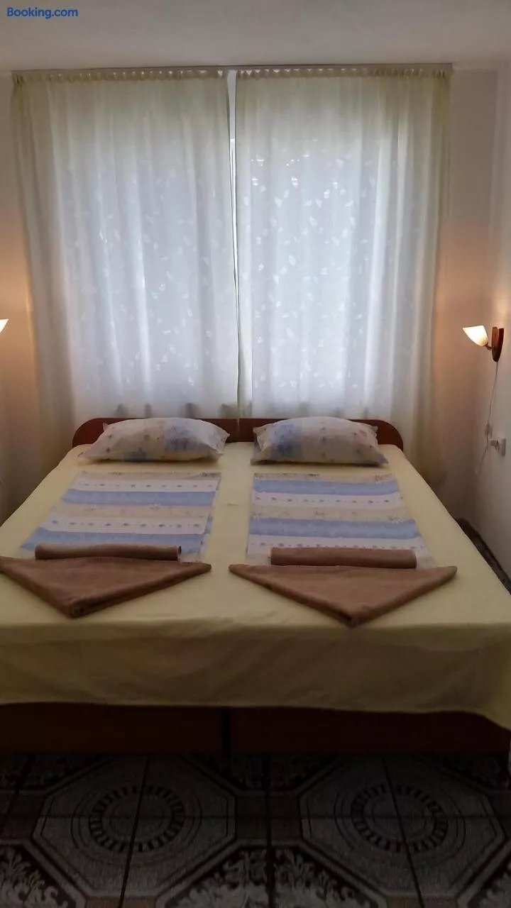 Lazarovi Guest House