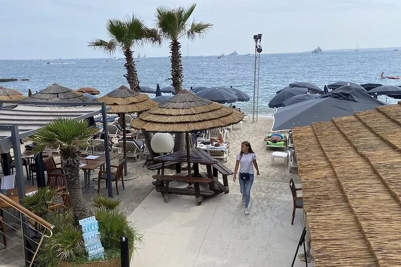 Residence Antibes les Pins, Derniere Etage, vue mer