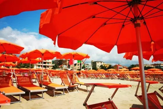 Salus x Aquam - Lido Beach Club & Life Resort