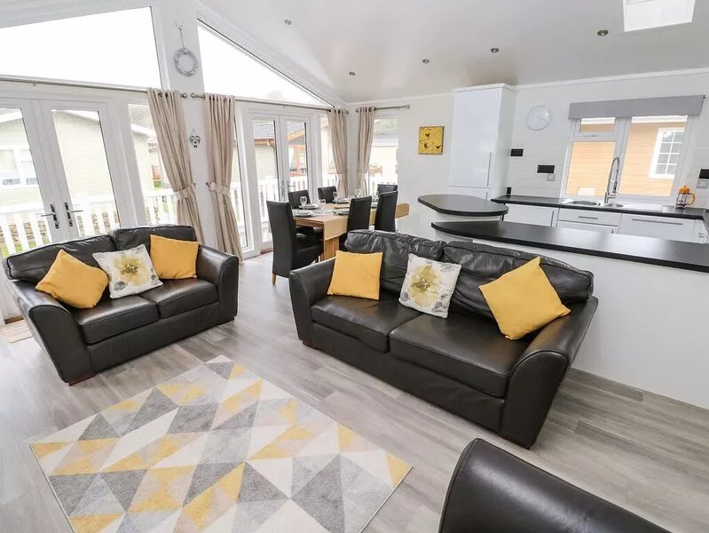 ERISA, pet friendly, with a garden in Wisemans Bridge