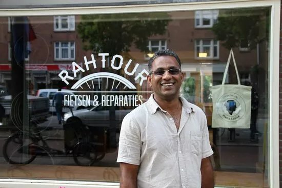 Rahtour Fietsen & Reparaties / Bike Shop and Repair