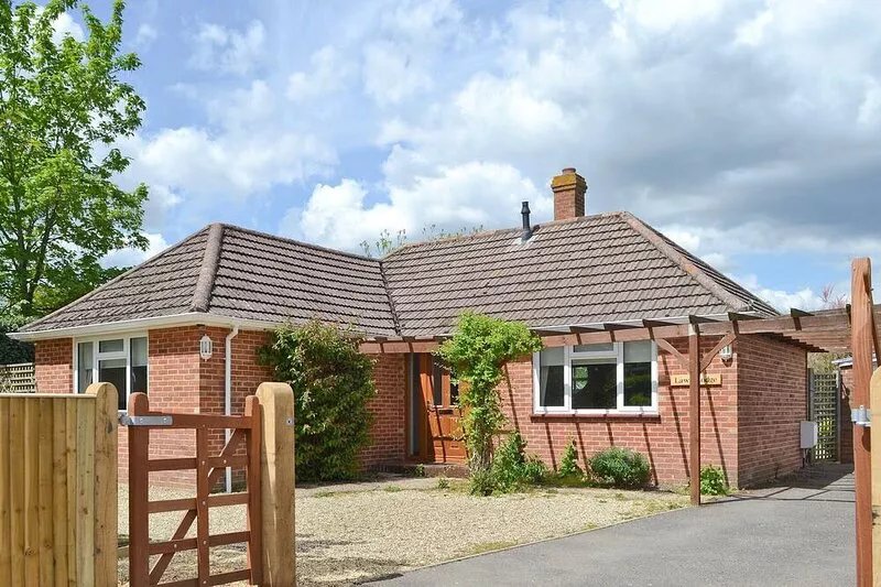 3 bedroom accommodation in Brockenhurst, near Lyndhurst