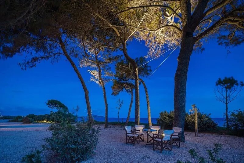 Vrysomylos - Unique Villa on the beach front