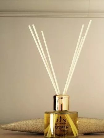 Lyn Candles