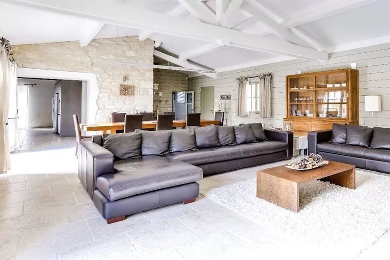 Barjac - Heart of village - Magnificent stone villa with swimming pool