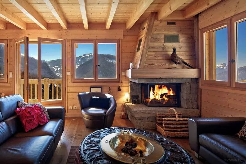 Chalet Polanka - luxury ski base for 12, cosy fire & views - OVO Network