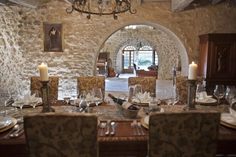 Luxury former monastery/winery: Incredible views/silent aircon/gym/PRIVATE