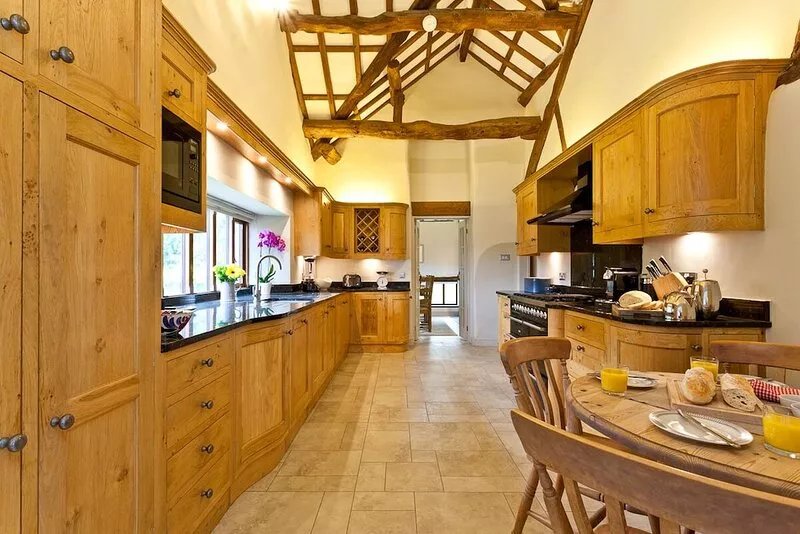 Luxury large holiday house in Cartmel village, South Lakes. Pet friendly