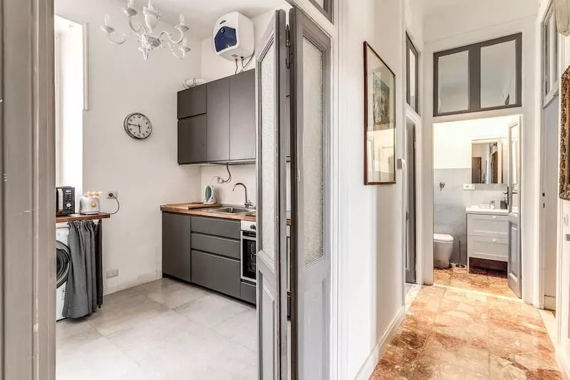 Lovely renovated flat by the Vatican 058091-CAV-***********