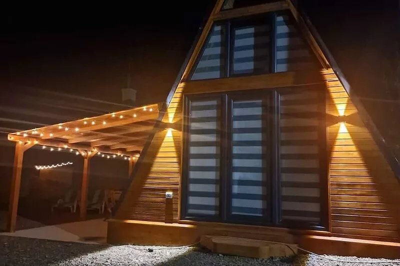 Bucovina-A-FrameHouse-HotTub-Fireplace-Patio-WiFi