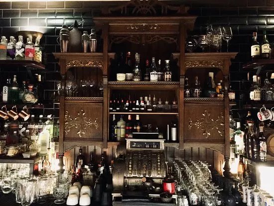 Hemingway Bar