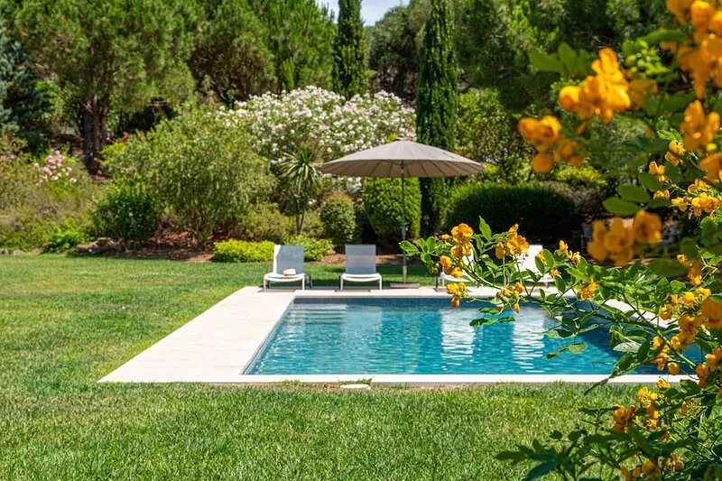 STUNNING CONTEMPORARY VILLA - WALKING DISTANCE TO GIGARO BEACH
