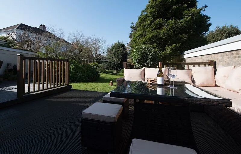 Spacious, Stylish House - 500 yards to the sea front