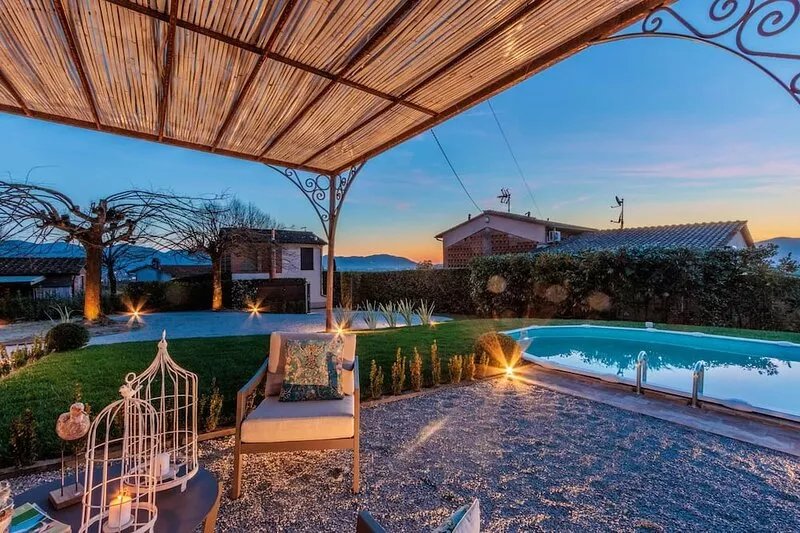 Typical Tuscan house: fenced garden 1000 Sqm, Air conditioning, pool, Views,