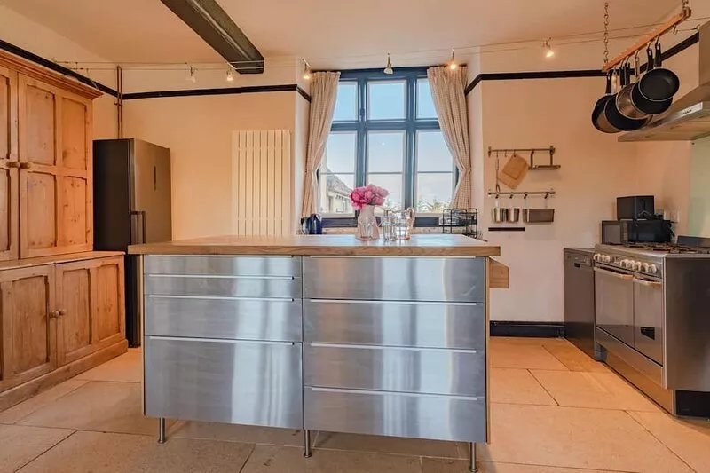 Canons Court Lodge - Wotton-Under-Edge - Dog friendly