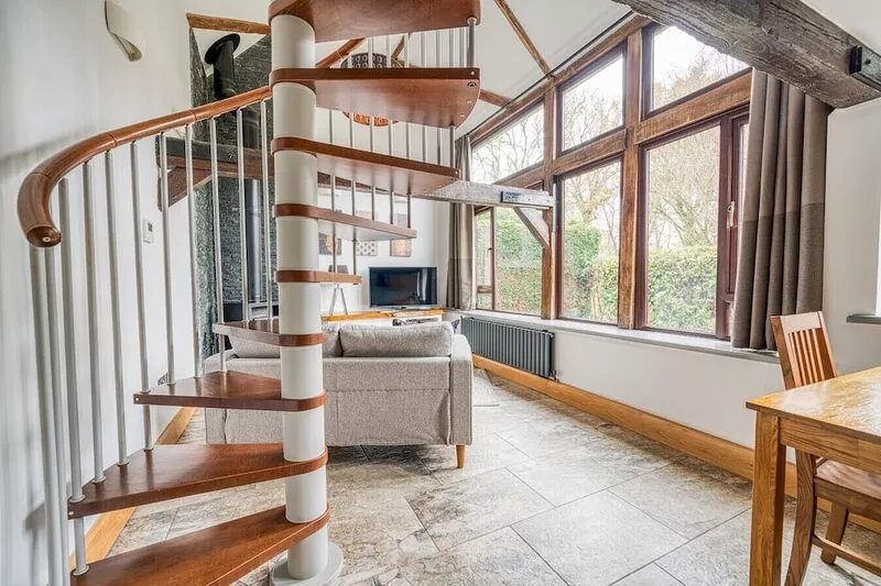 Beautiful Old Barn | New Forest | Just For Two