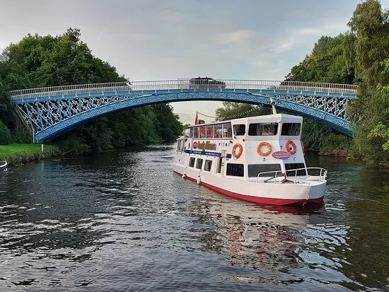 ChesterBoat