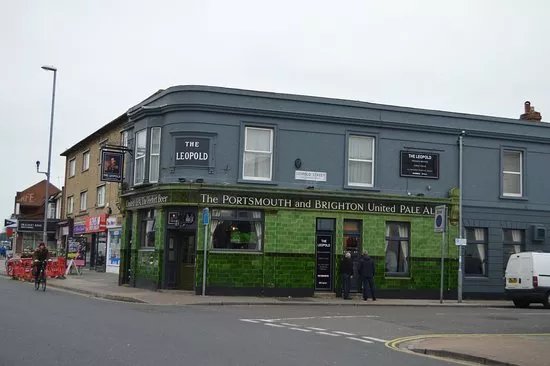 Leopold Tavern