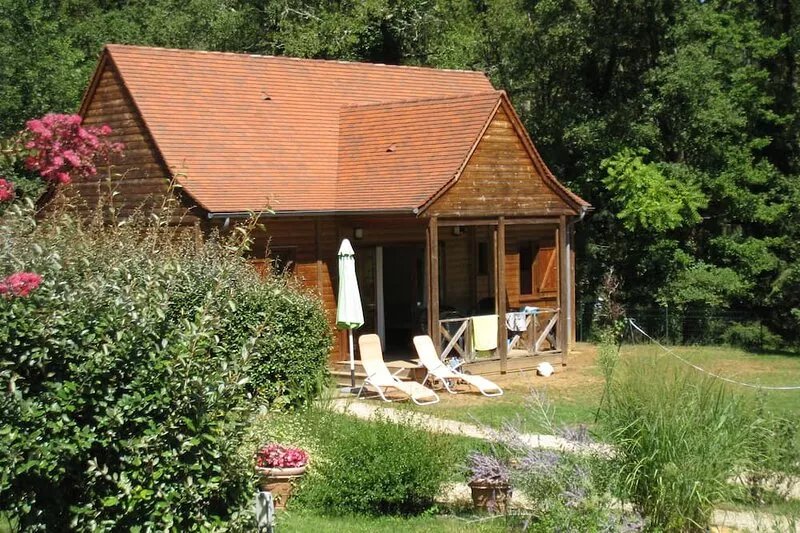 Comfortable wooden gite in the Black Perigord