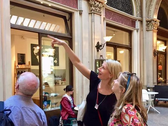 Dace Schaerf - Vienna Tour Guide