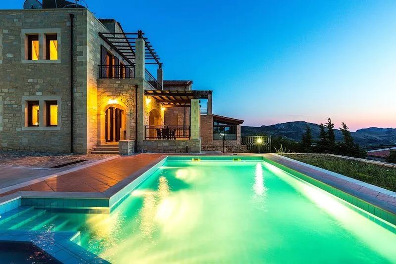 Thalia Villa Private pool, amazing sea views, walking distance to shops