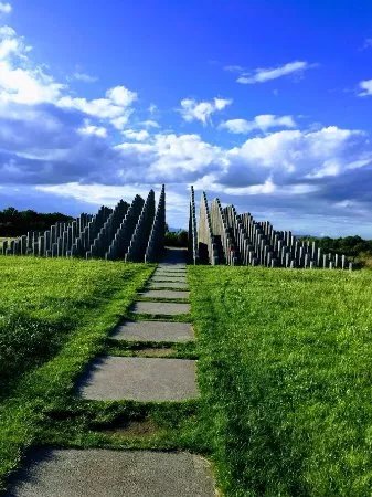 Bar Pyramid