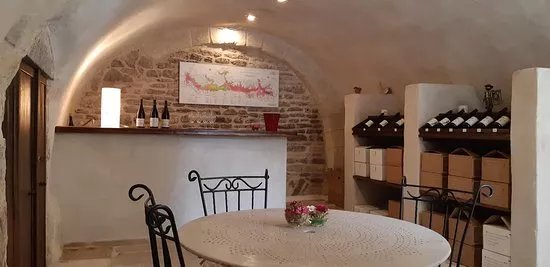 Caveau Domaine Loubet Dewailly