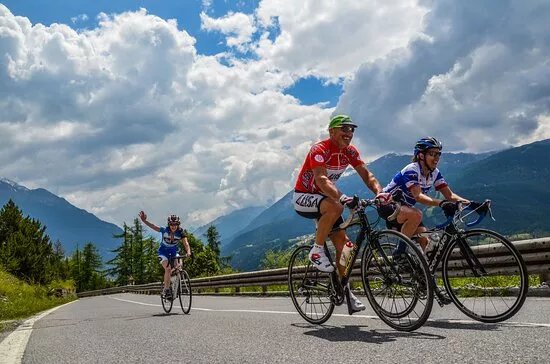 Veloce Rental